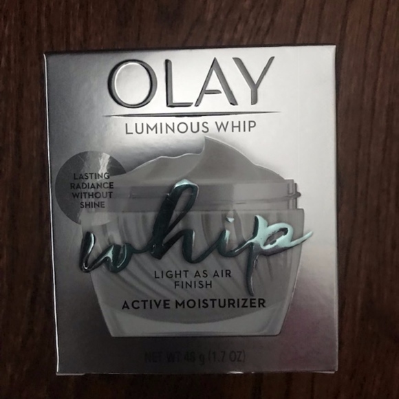 OLAY Accessories - OLAY Luminous Whip Facial Moisturizer - 1.7oz NEW